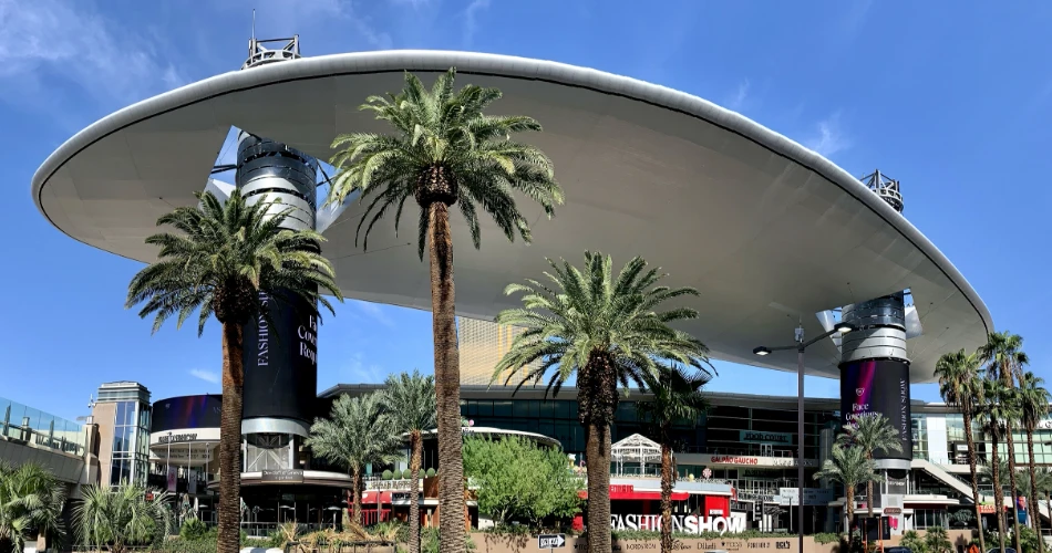 24 Hours in Vegas: A Crazy Itinerary