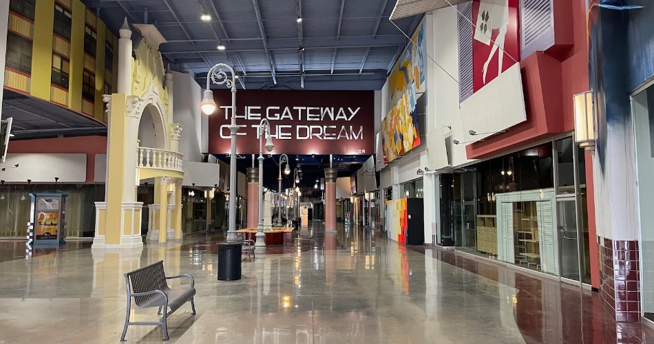 10 Best Places to Go Shopping in Las Vegas